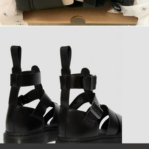 New! Dr Martens Geraldo Black Sandals Women 9